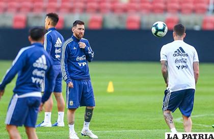 Tras la derrota entrenó la selección argentina previo el viaje a Sao Paulo /tycsports.com