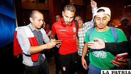 En medio de mucha expectativa los peruanos llegaron a Río /elbocon.pe