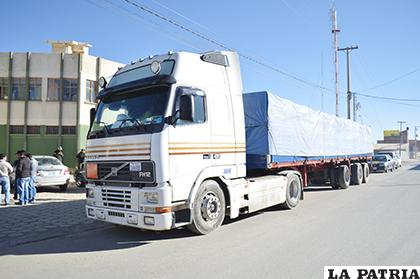 El camión con mercadería de contrabando /LA PATRIA