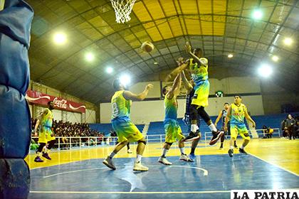 Vuelve el baloncesto de primera, esta noche en la cancha oficial 
/Reynaldo Bellota - LA PATRIA
