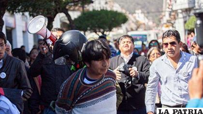 Yupari fue arrestado por el presunto intento de agresión a Carlos Mesa /Correo del Sur