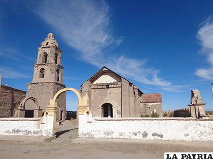 Iglesia San Miguel de Challacota es declarada Patrimonio Cultural y Material /LA PATRIA