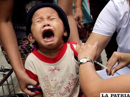 De los aproximadamente 135 millones de niños que nacen cada año en el mundo, unos veinte millones no reciben las vacunas esenciales o lo hacen de 
forma incompleta /Impacto Latino