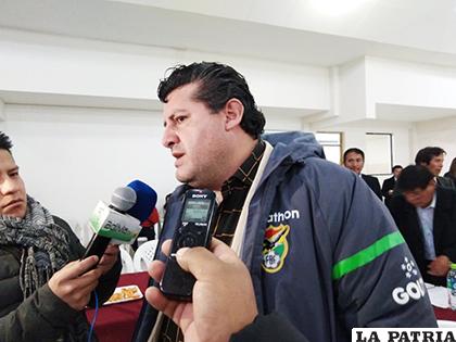 Adrián Monje personero de la Federación Boliviana de Fútbol /LA PATRIA/Ovidio Cayoja