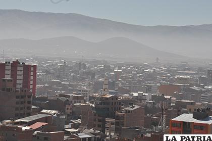 Temperaturas llegan a 6 grados bajo cero en Oruro /LA PATRIA