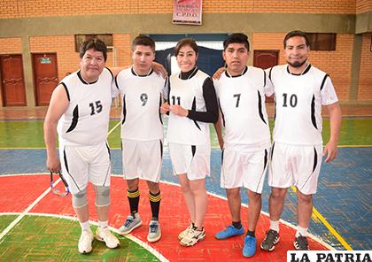 Integrantes del equipo de Elite FC /LA PATRIA/Reynaldo Bellota