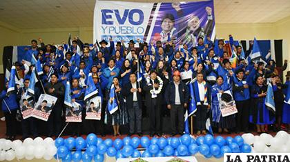 Evo Morales y los candidatos en La Paz /ABI