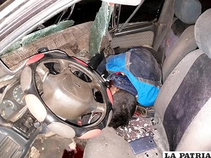El ocupante perdió la vida al interior del vehículo /LA PATRIA