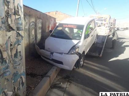 El motorizado fue remolcado por funcionarios de Tránsito /Rubén García
