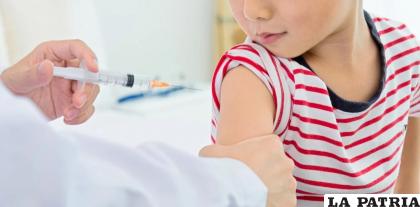 (*) Pediatra – Neonatólogo – Nutrición Infantil
Cel. 74155025
Reynols_24@hotmail.com