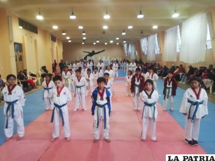 Varios deportistas orureños son parte de los torneos virtuales /LA PATRIA /archivo