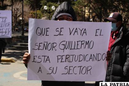 No videntes protagonizaron una protesta a las afueras de la Gobernación /LA PATRIA