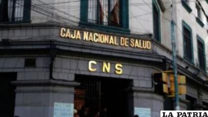 La Caja Nacional de Salud en La Paz /INTERNET