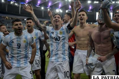 El cuadro argentino obtiene su título número 15 convirtiéndose en la selección que más veces ganó la Copa América /Facebook
