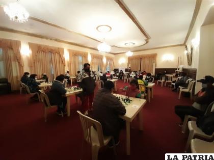 El ajedrez busca a sus representantes para un torneo nacional vía virtual /LA PATRIA