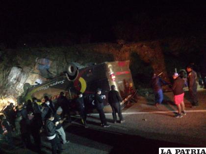 El bus quedó de esta manera / RRSS
