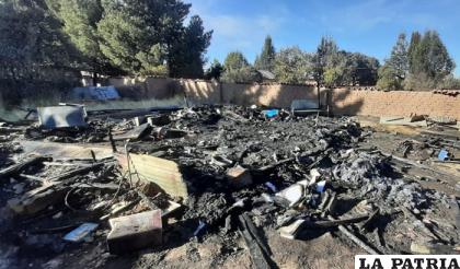 El lugar quedó calcinado tras el incendio en el complejo militar /erbol