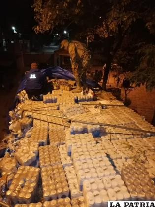 Bebidas comisadas por las autoridades
/Viceministerio de Lucha Contra el Contrabando