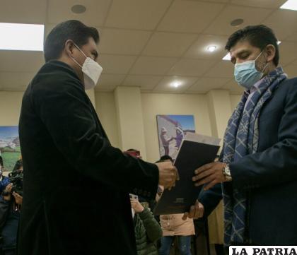 El nuevo gerente general de la CNS, Herland Tejerina /MINISTERIO DE SALUD