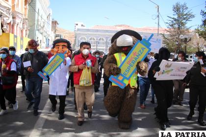 Caravana recorrió las principales calles de la ciudad /LA PATRIA