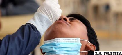 Centros de salud realizando pruebas de antígeno nasal /ARCHIVO EL DEBER
