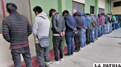 La Policía arrestó a los presuntos antisociales /ERBOL