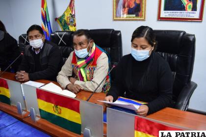 Parte de la directiva de la Brigada Parlamentaria de Oruro /LA PATRIA