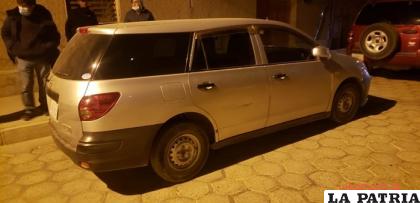 El motorizado plateado fue impactado /Cortesía
