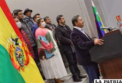 Arce aprobó el Decreto Supremo /El Deber