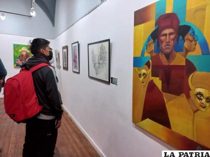 El colorido es el común denominador de esta exposición /LA PATRIA