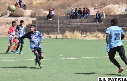 Sevaruyo sufrió pero se quedó con el triunfo ante Corque FC /LA PATRIA