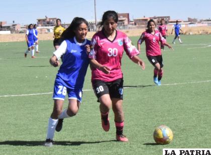 El campeonato de fútbol femenino se pone interesante /LA PATRIA
