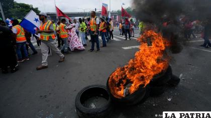 Protestas en las calles de Panamá en contra del alza del precio de los combustibles /INTERNET