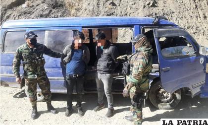 En total fueron aprehendidas cinco personas
/Viceministerio de Defensa Social y Sustancias Controladas
