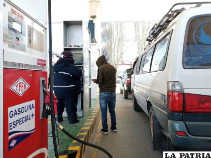 Se estima que venta de gasolina especial supera los 10 millones de litros /YPFB