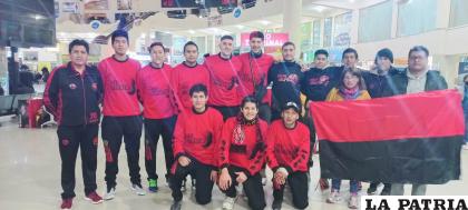 La delegación de Saracho que logró el triunfo en Sucre ante Universitario /LA PATRIA