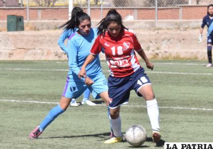 El rojo de Challapata sigue líder del torneo /LA PATRIA