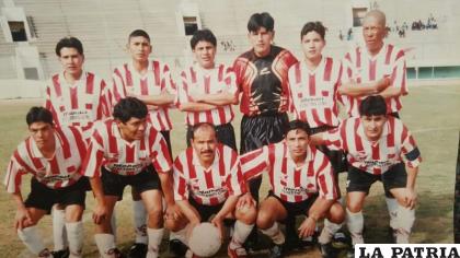 Bolívar Nimbles es el subdecano del fútbol orureño y nacional /LA PATRIA