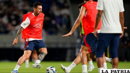 Messi es ovacionado en Japón hasta en los entrenamientos /infobae.com