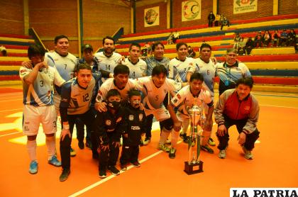Obra Públicas campeón el división Sénior representará a Oruro en el certamen nacional /LA PATRIA