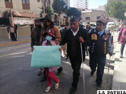 No videntes piden la devolución de un ítem /LA PATRIA