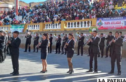 La participación femenina resaltó en el encuentro 
