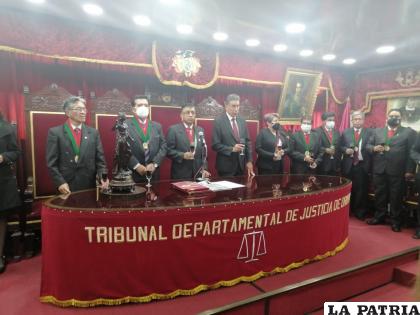 Solemne Sesión de Honor por el Día del Juez Boliviano /LA PATRIA