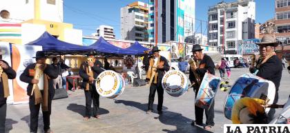 La música de los defensores del Salar de Thunupa llegó a Oruro /LA PATRIA