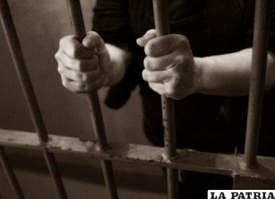 El sujeto deberá cumplir la pena de 15 años de presidio / Referencial