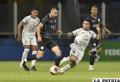 El plantel celeste de Cochabamba sigue por buen camino en el certamen seriado / APG