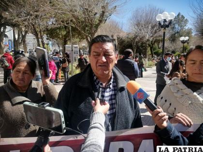 Ejecutivo gremial Abdón Veliz instruyó a sus bases resguardas la sede de la federación /LA PATRIA
