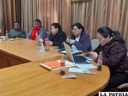 Mesa de trabajo será restituida el lunes /LA PATRIA