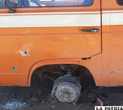 Ambos coches recibieron impactos de bala /LA PATRIA