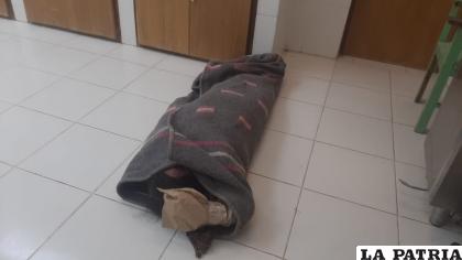 Los cadáveres fueron depositados en la morgue del cementerio. No fueron identificados /LA PATRIA